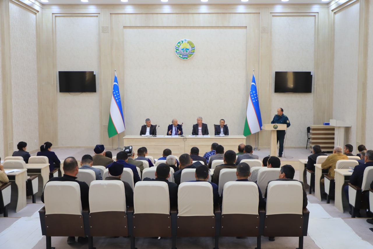 Onani o‘ldirgan farzand qilmishi keng jamoatchilik ishtirokida muhokama qilindi.