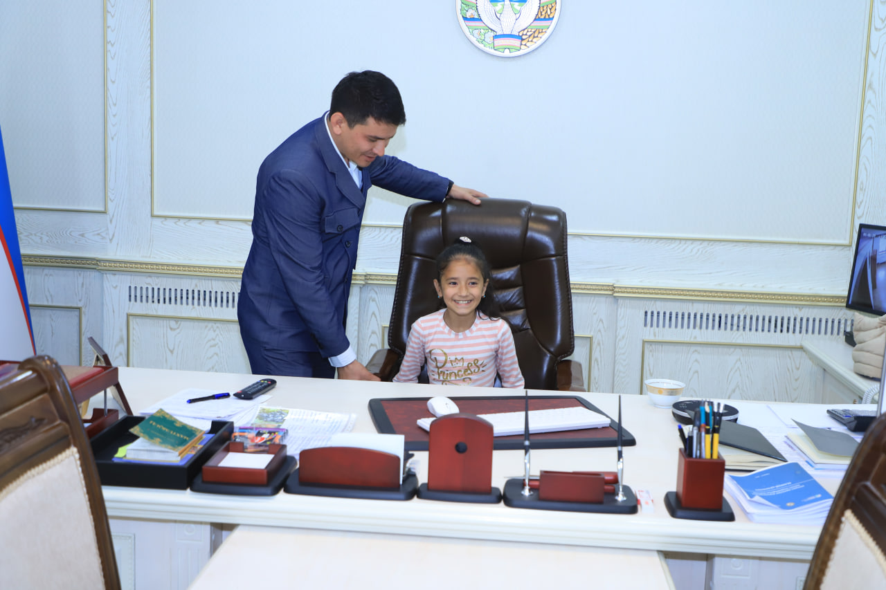 Hech kim mehr va eʼtibordan chetda qolmaydi! Hech kim mehr va eʼtibordan chetda qolmaydi!