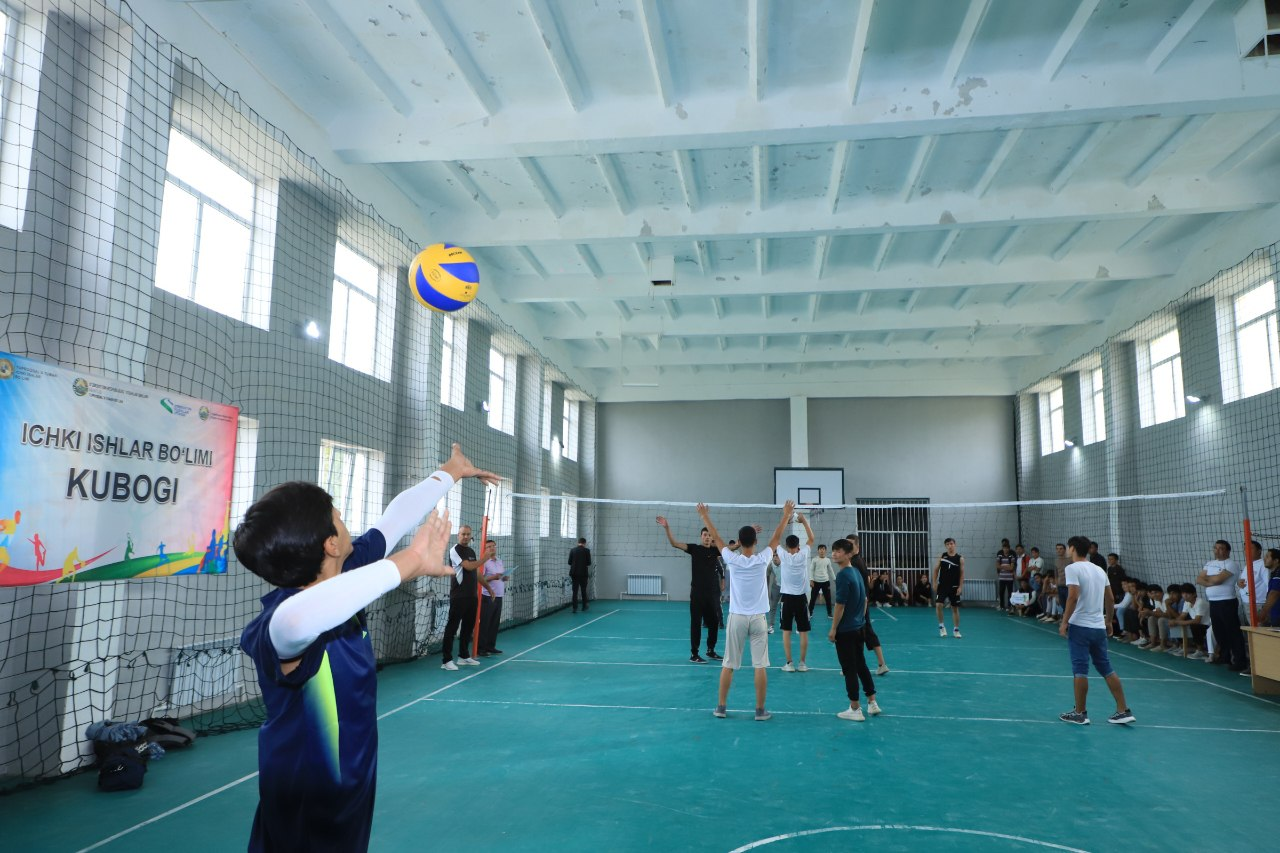 Voleybol musobaqalariga start berildi. Voleybol musobaqalariga start berildi.