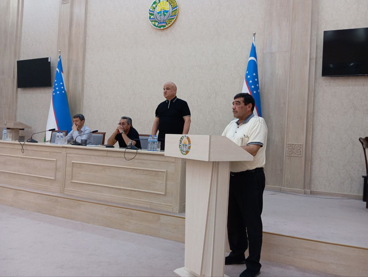 Bugun Tuproqqal'a tumani hokimligida Tashqi migrasiyada yurgan fuqarolarni qo'llab-quvvatlash bo'yicha yig'ilishning 1-sonli bayoniga asosan tuman ishchi guruhini shakllantirish to'g'risida seminar tashkil qilindi.